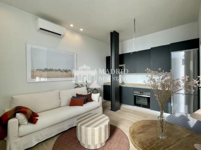 Loft en alquiler en Calle de Algeciras