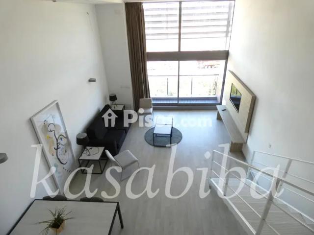 Loft en alquiler en Calle de Gremis, 2