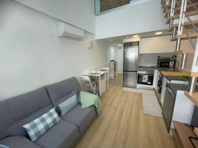 Loft en alquiler en Rosa Luxemburgo Padrerón Polígono Industrial Norte
