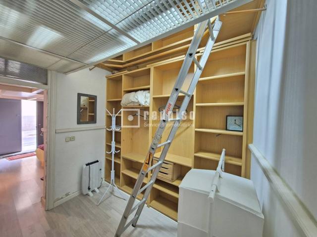 Loft en venta en Madrid, Universidad Malasaña. Lofts.