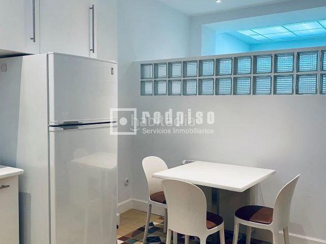 Loft en venta en Madrid, Bellas Vistas. LOCAL EN C MARIANELA. Lofts.
