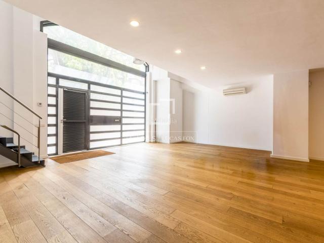 Loft en venta en Barcelona, Can Baró. Espectacular loft dúplex en la Gràcia más auténtica. Lofts.