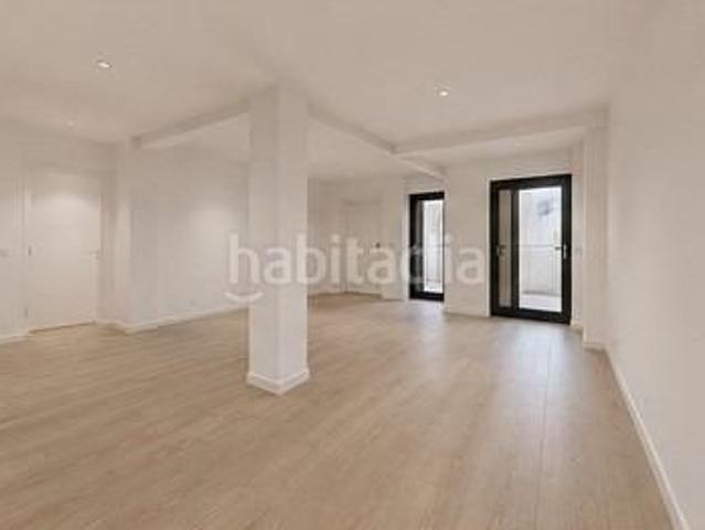 Loft en venta en Córdoba, Santa Rosa Valdeolleros. LOFT EN ACERA FUENTE DE LA SALUD. Lofts.