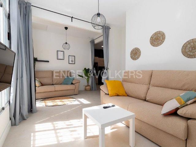 Loft en Venta en En Corts Doctor Waksman