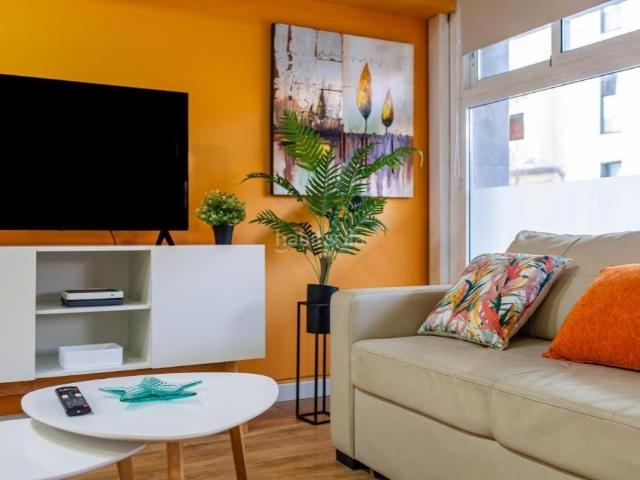 Loft en venta en Girona, Eixample Nord. Loft 65m2 centro de Girona, con LICENCIA TURÍSTICA. Lofts.