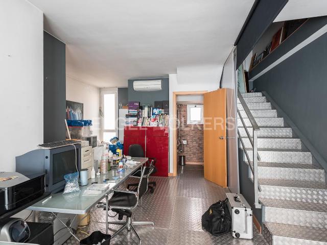 Loft en venta en Sabadell, Centre. Acogedor Loft en el centro de Sabadell. Lofts.