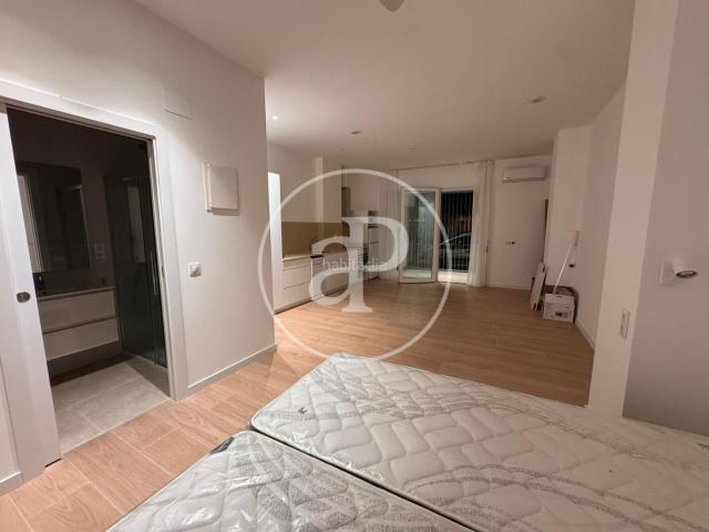 Loft en venta en Valencia, Mont Olivet. Piso en venta en Monteolivete. Lofts.