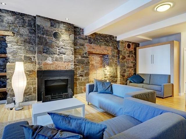 Loft entièrement meublé à louer Vieux Québec octobre 2025