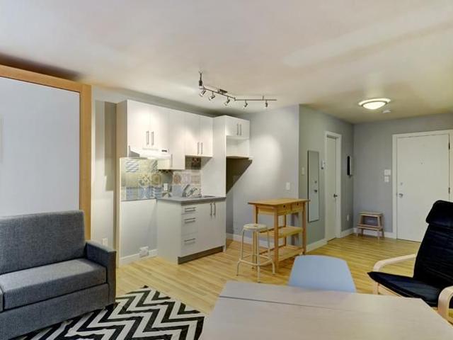 Loft entièrement meublé à louer Vieux Québec octobre 2026