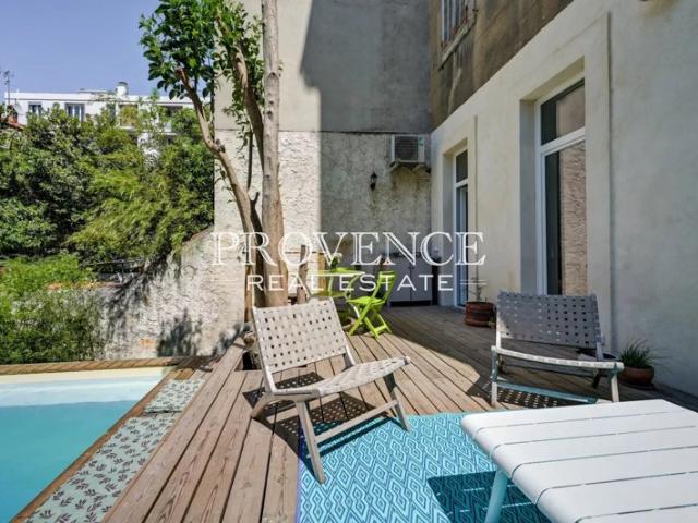 Loft familial avec jardin, piscine et dépendance