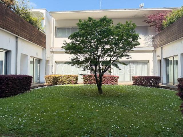 Loft in affitto a Milano, Corvetto
