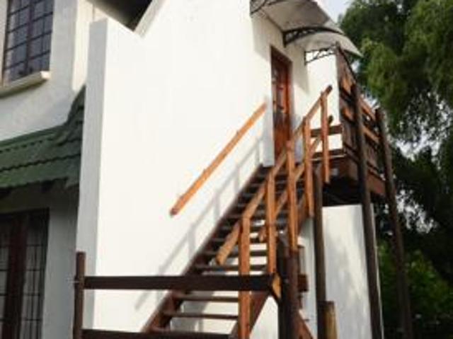 Loft in Douglasdale