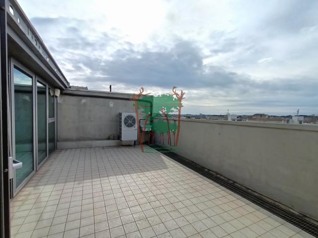LOFT in VENDITA a VIAREGGIO VARIGNANO di 1 vani