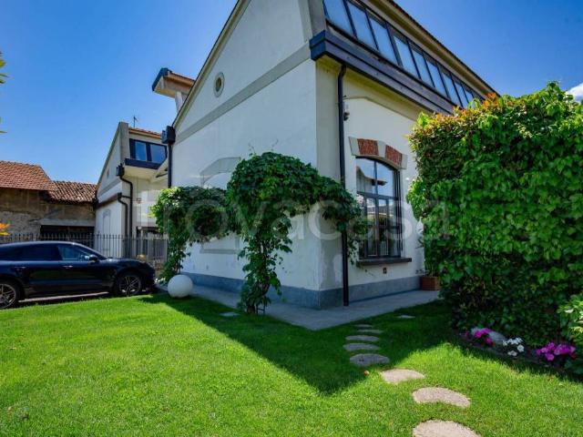 Loft in vendita a Caselle Torinese via Filatoio, 17