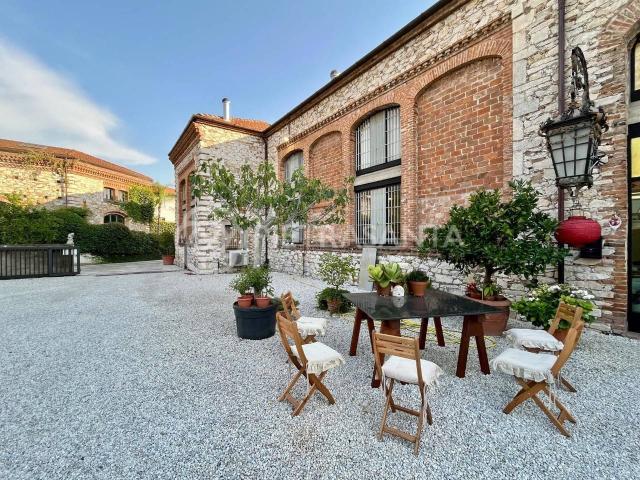 Loft in vendita a Pietrasanta