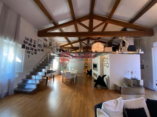 Loft in vendita a San Francesco Pisa in Ottimo composto da 6vani