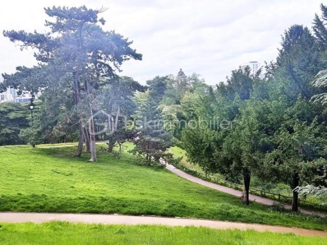 Loft lumineux et FRAIS, Parc des Buttes Chaumont
