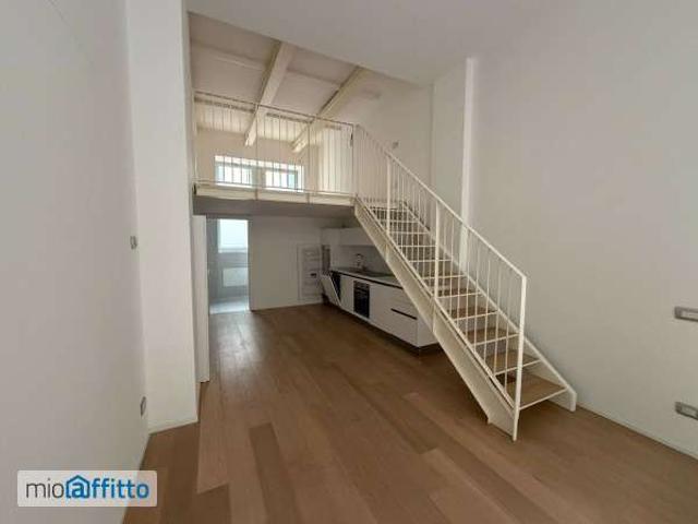 Loft P.ta genova, romolo, solari