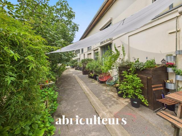 Loft Spacieux, Lumineux et avec Terrasse en vente dans le centre ville de Champigny sur Marne 94500