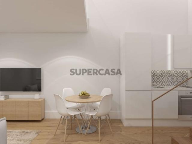 Loft T1 +T0 junto ao Jardim do Morro, Vila Nova de Gaia