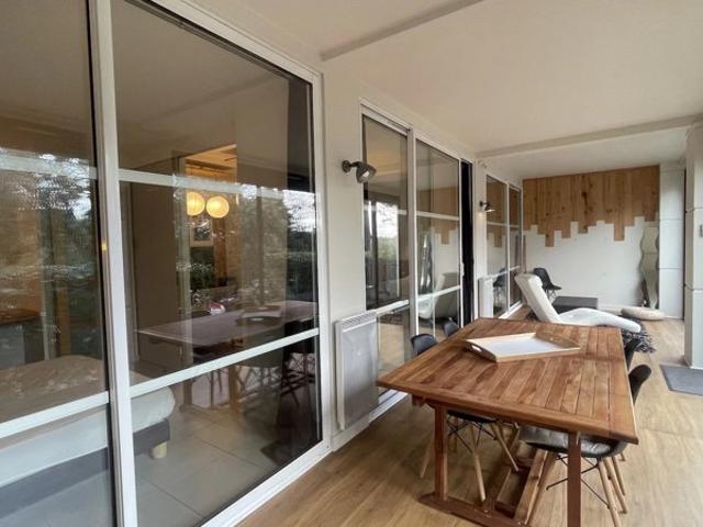 LOFT T3 BIS MEUBLE BIDART A L'ANNEE