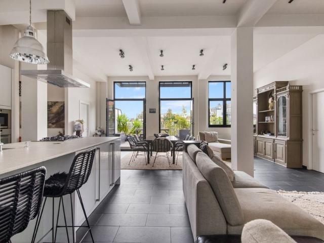Loft te koop voor 465000 euro met 3 slaapkamers