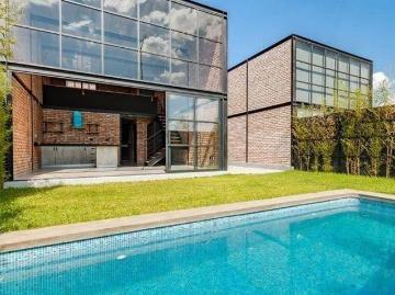 LOFT TIPO INDUSTRIAL, CON ALBERCA PROPIA $2,900,000