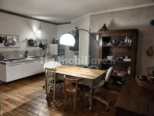 Loft via di San Bernardo 15, Molo, Genova