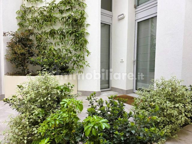 Loft via Montevideo 19, Solari, Milano