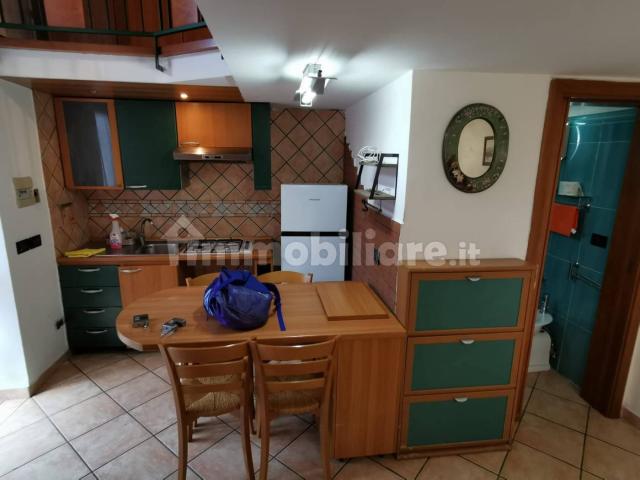 Loft via San Giacomo dei Capri 51, Arenella, Napoli