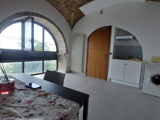 Loft via Silvino Olivieri 100, Chieti Città, Chieti
