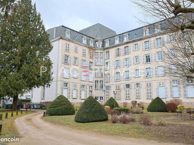 Loft 10 pièces 511 m²