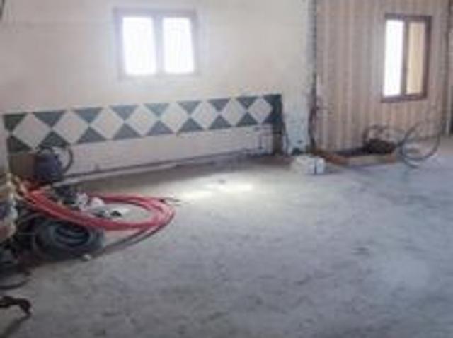 Loft 1 pièce 110 m²