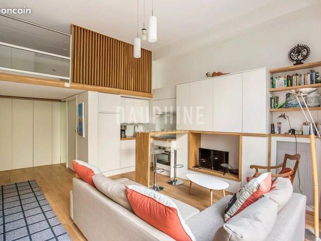 Loft 1 pièce 31 m²