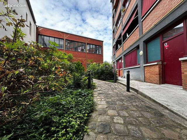 Loft 1 pièce 31 m²