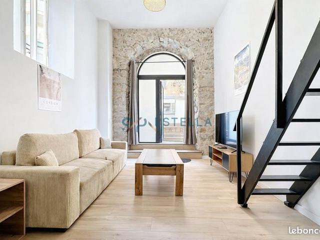 Loft 1 pièce 33 m²
