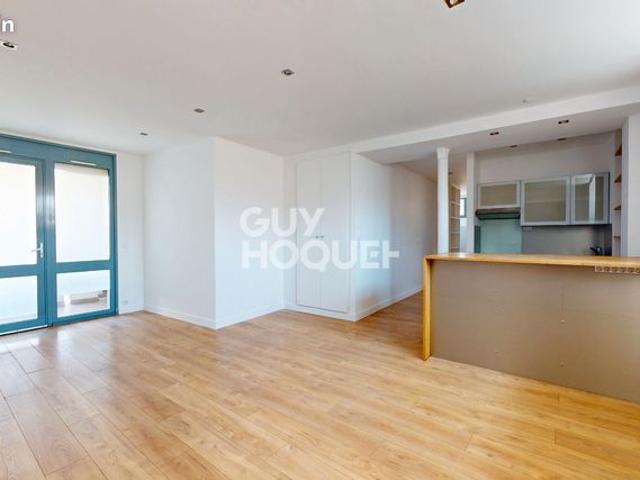 Loft 2 pièces 47 m²