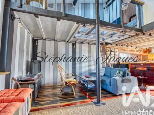 Loft 2 pièces 48 m²