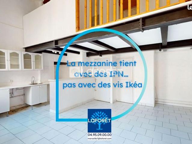 Loft 2 pièces 49 m²