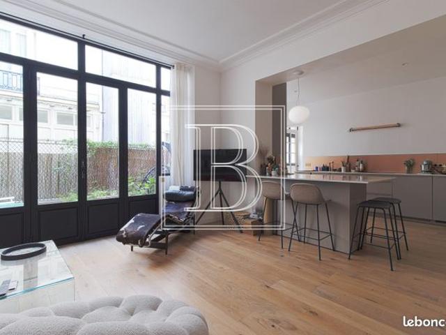 Loft 2 pièces 59 m²