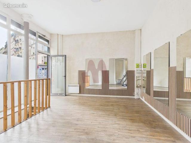 Loft 2 pièces 50 m²