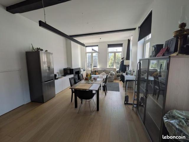 Loft 2 pièces 50 m²