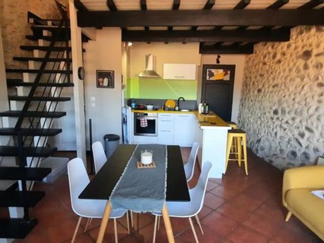 Loft 2 pièces 52 m²