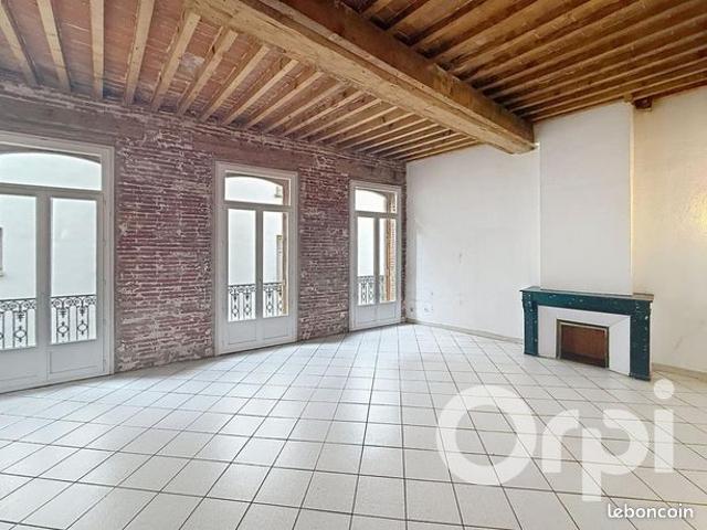 Loft 2 pièces 68 m²