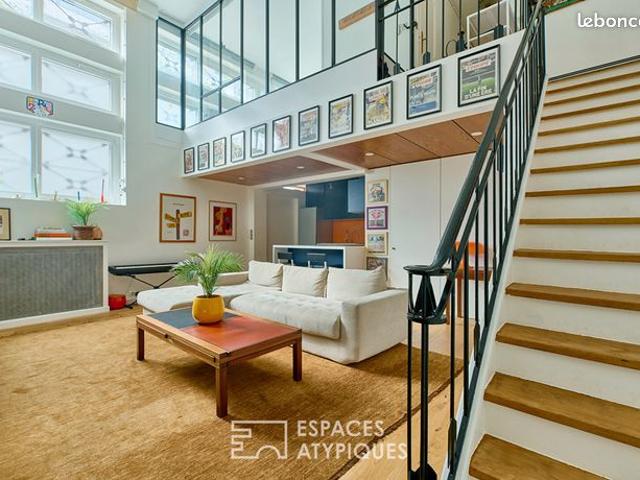 Loft 2 pièces 62 m²