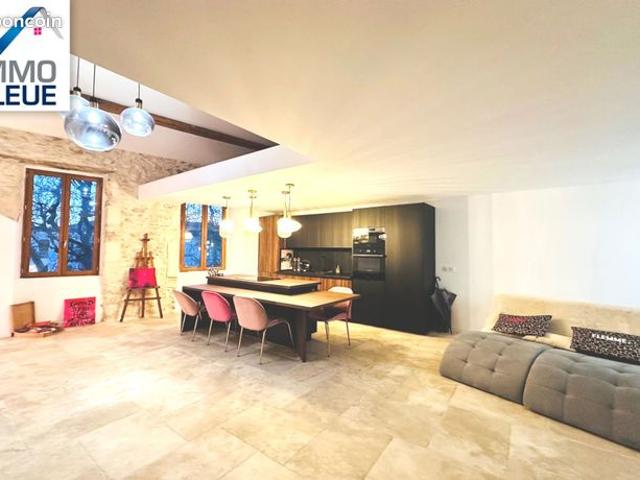 Loft 2 pièces 72 m²