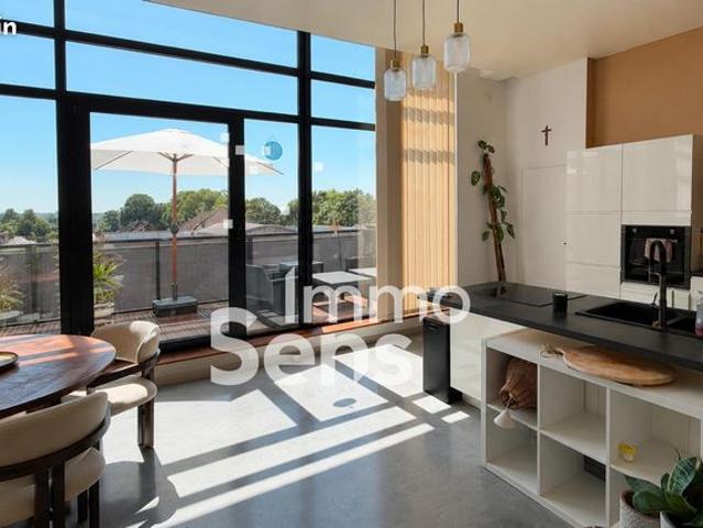 Loft 2 pièces 73 m²