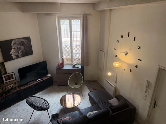 Loft 2 pièces 73 m²