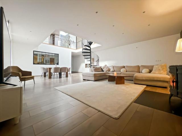 Loft 345 m2