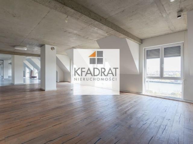 Loft 308 m2 z widokiem na Odrę